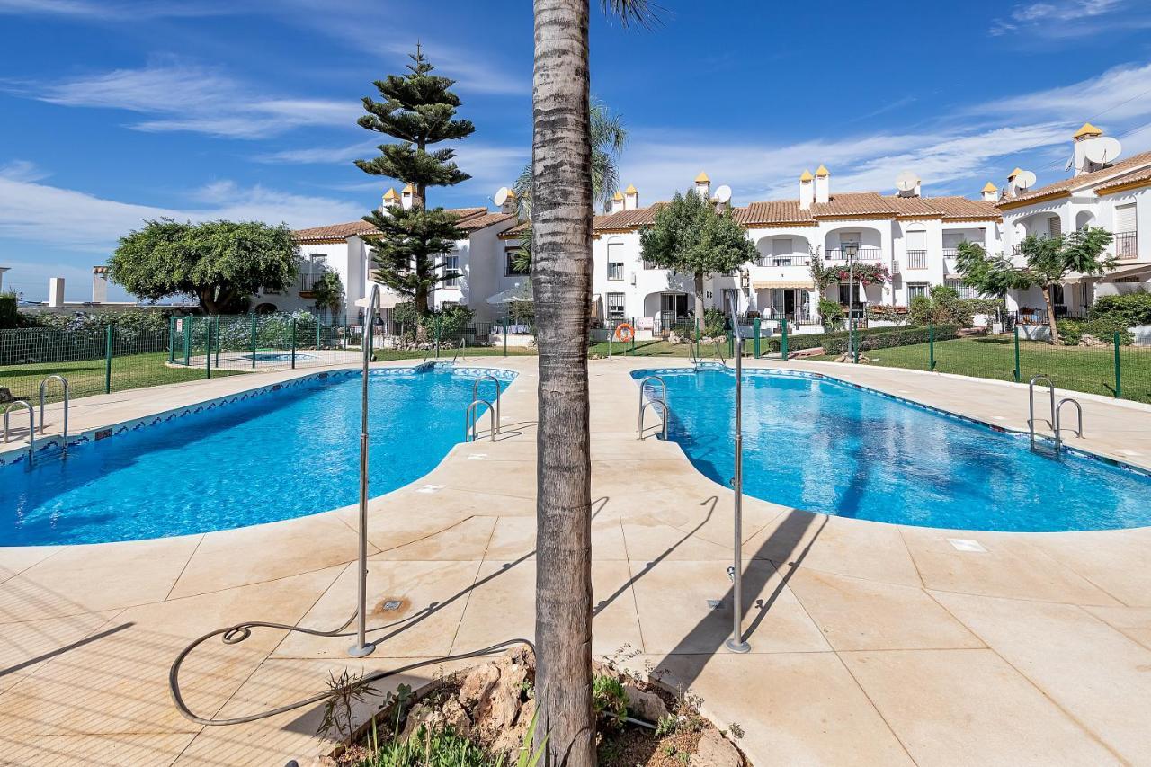 Sunshine Balcony- La Caleta Apartment Caleta De Velez Exterior photo